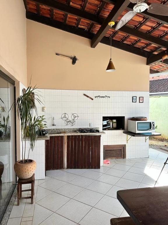 Casa à venda com 3 quartos, 1170m² - Foto 19