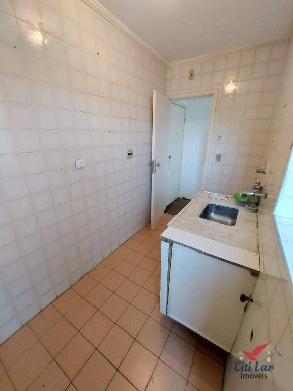 Apartamento à venda com 2 quartos, 52m² - Foto 12