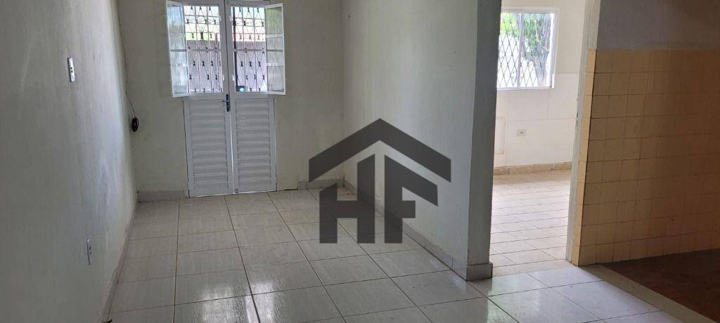 Casa para alugar com 3 quartos, 114M2 - Foto 4