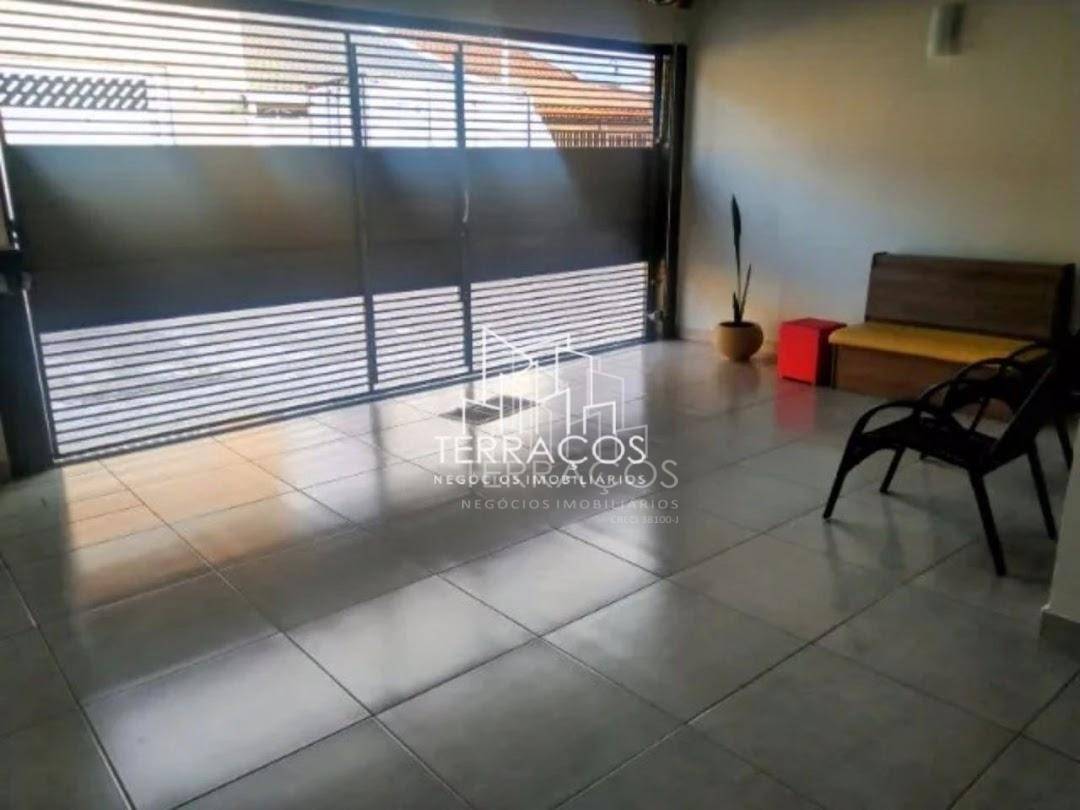 Casa à venda com 2 quartos, 57m² - Foto 2