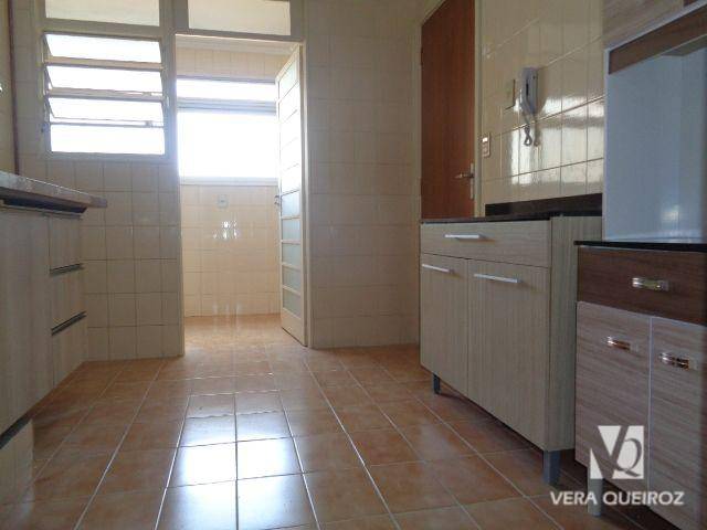 Apartamento para alugar com 2 quartos, 91m² - Foto 21