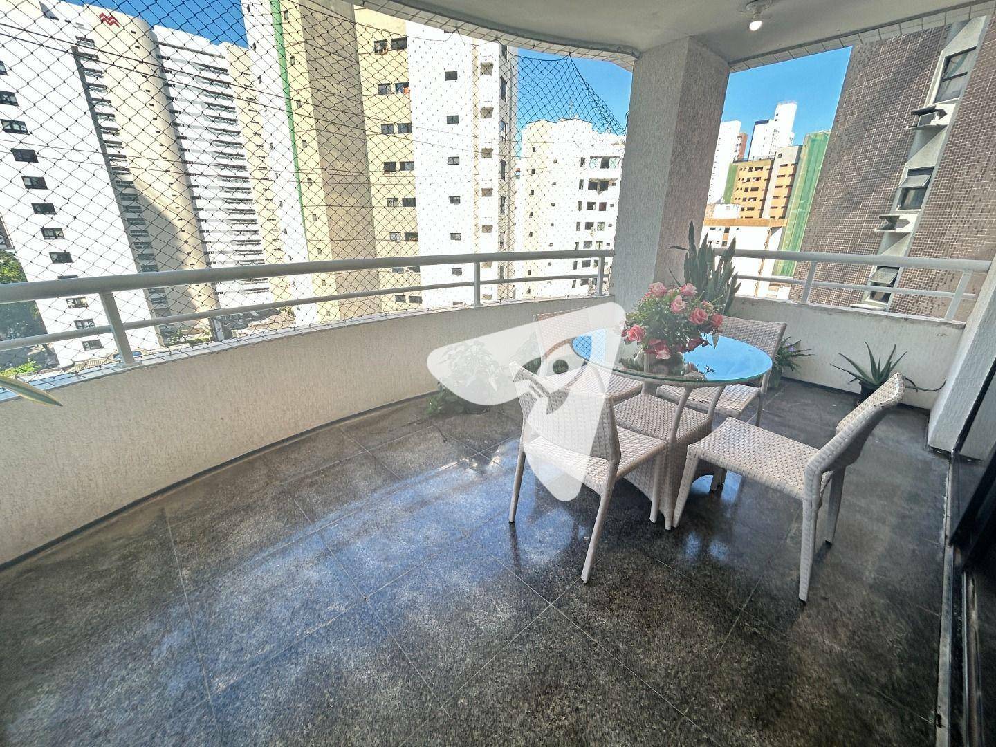 Apartamento à venda com 3 quartos, 196m² - Foto 34