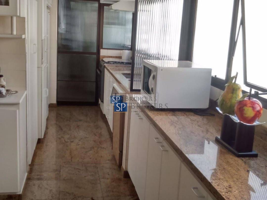 Apartamento à venda com 3 quartos, 182m² - Foto 15