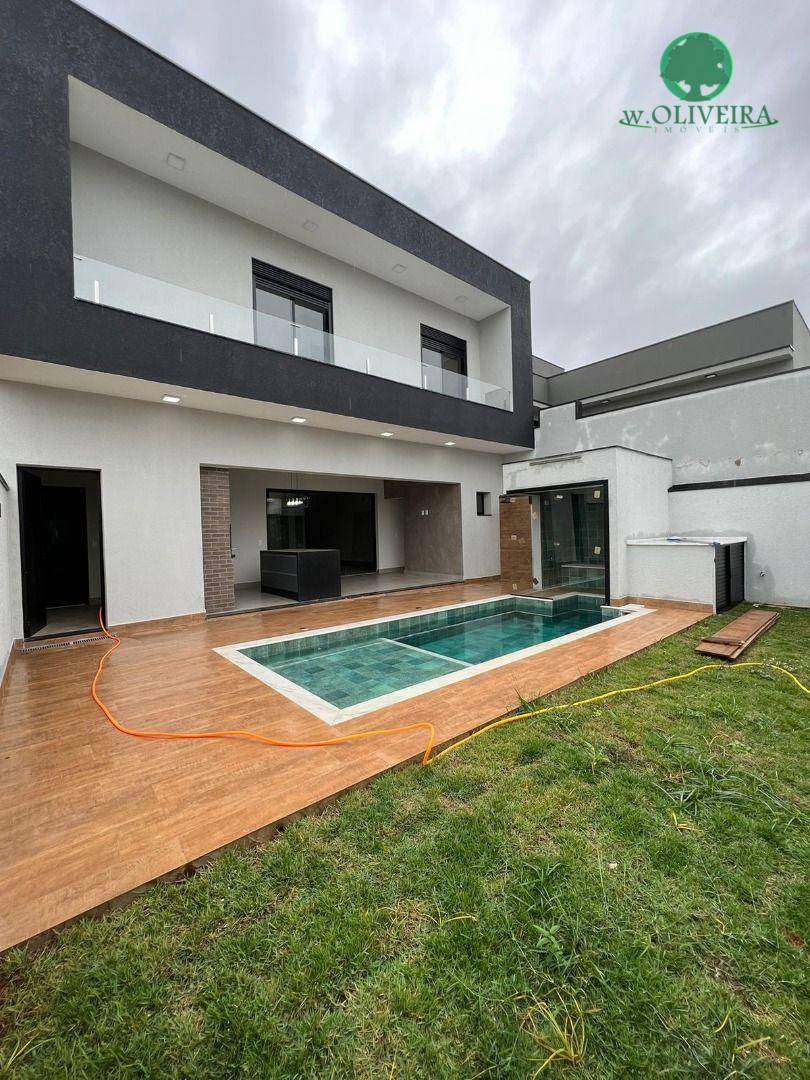 Casa de Condomínio à venda com 3 quartos, 290m² - Foto 1