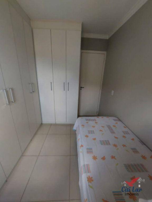 Apartamento à venda com 3 quartos, 49m² - Foto 12