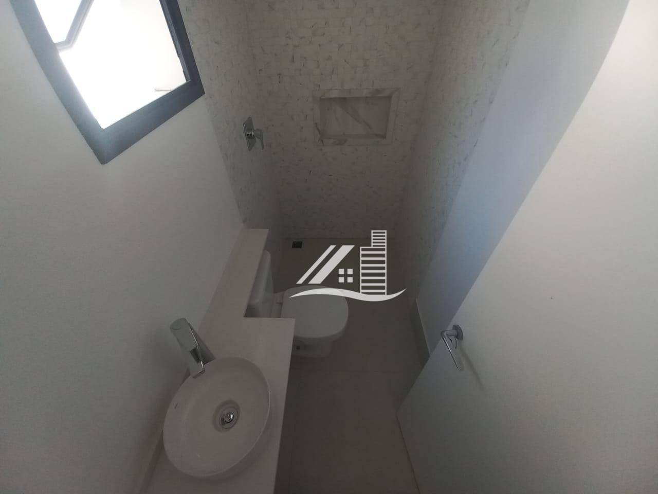 Sobrado à venda com 3 quartos, 300m² - Foto 18