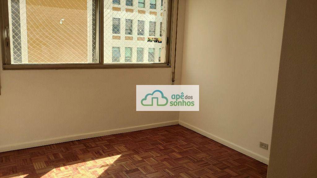 Apartamento para alugar com 3 quartos, 168m² - Foto 14