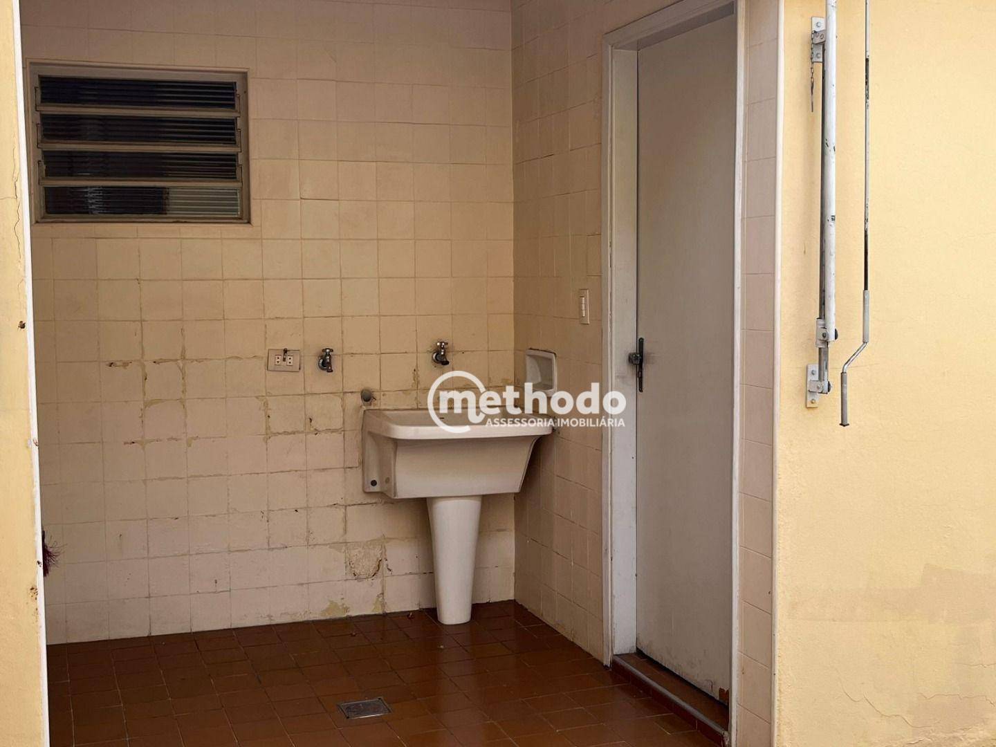 Casa à venda com 3 quartos, 194m² - Foto 20