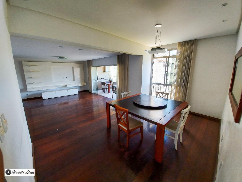 Apartamento à venda com 4 quartos, 204m² - Foto 5