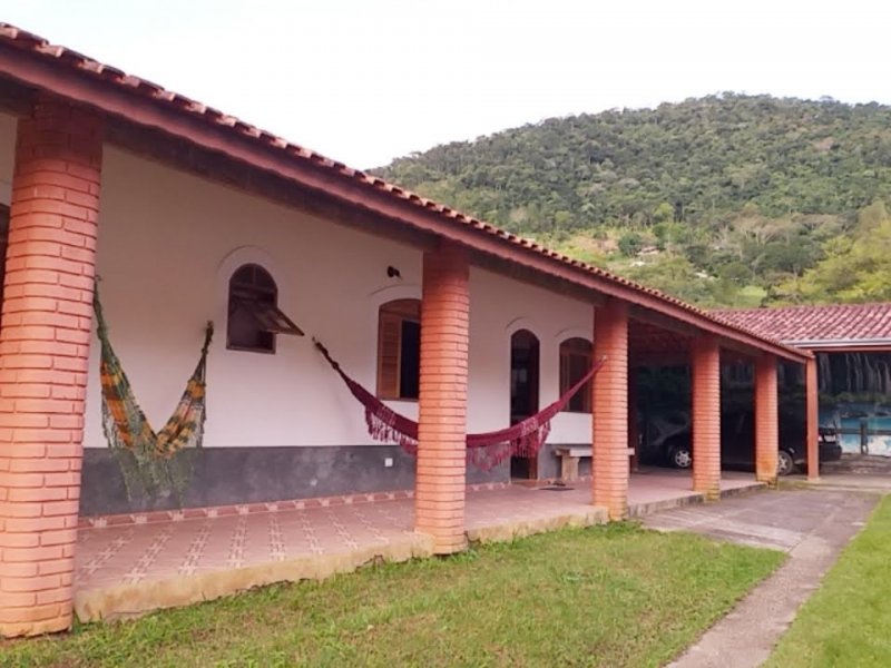 Chácara à venda com 2 quartos, 608m² - Foto 11