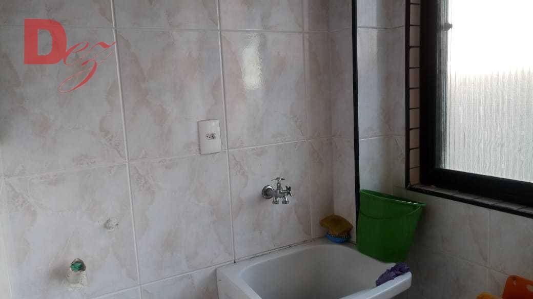 Apartamento à venda com 2 quartos, 90m² - Foto 2