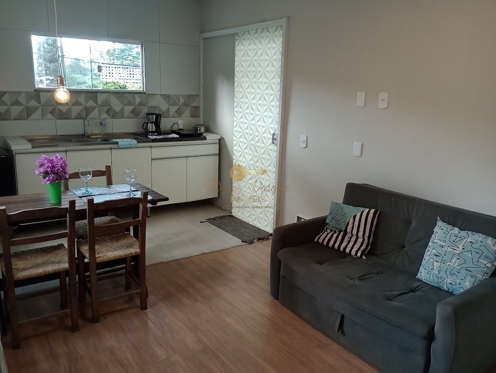 Casa à venda com 2 quartos, 2120m² - Foto 4