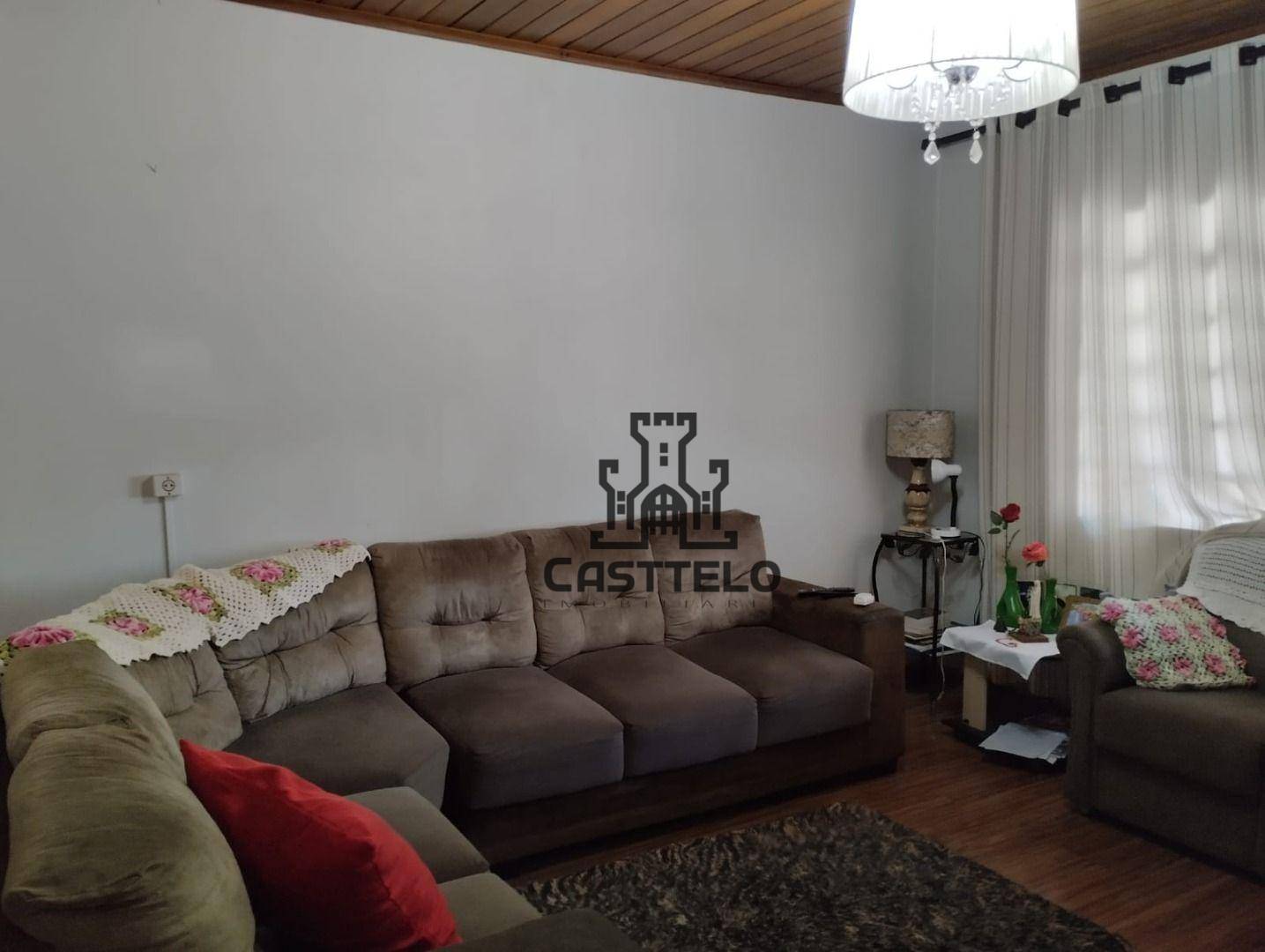 Casa à venda com 4 quartos, 150m² - Foto 6