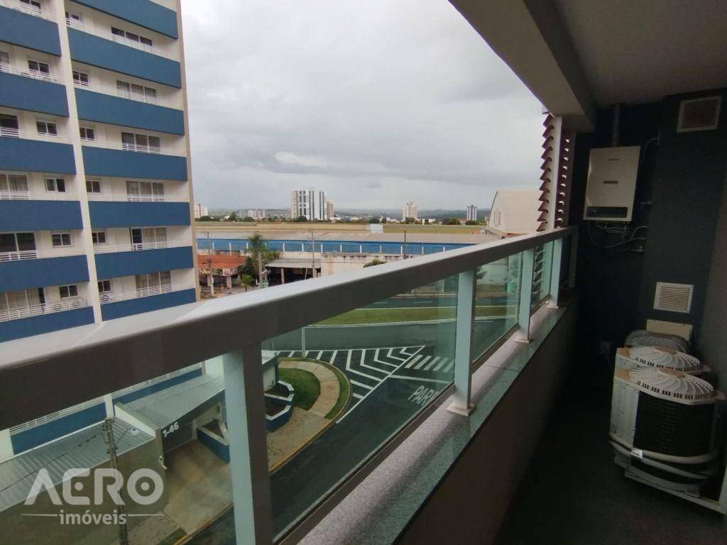 Apartamento para alugar com 2 quartos, 86m² - Foto 4