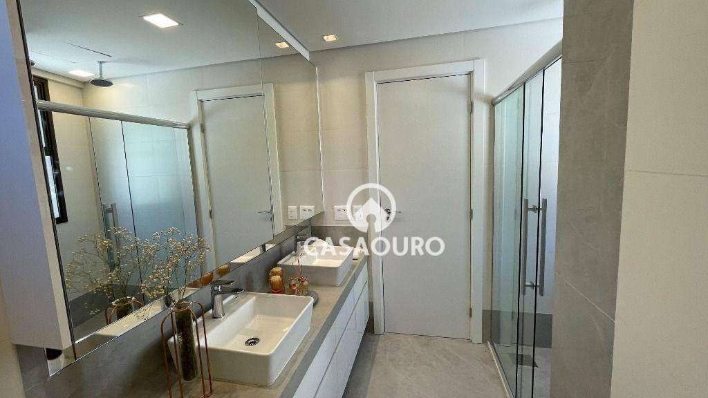 Apartamento à venda com 4 quartos, 166m² - Foto 11