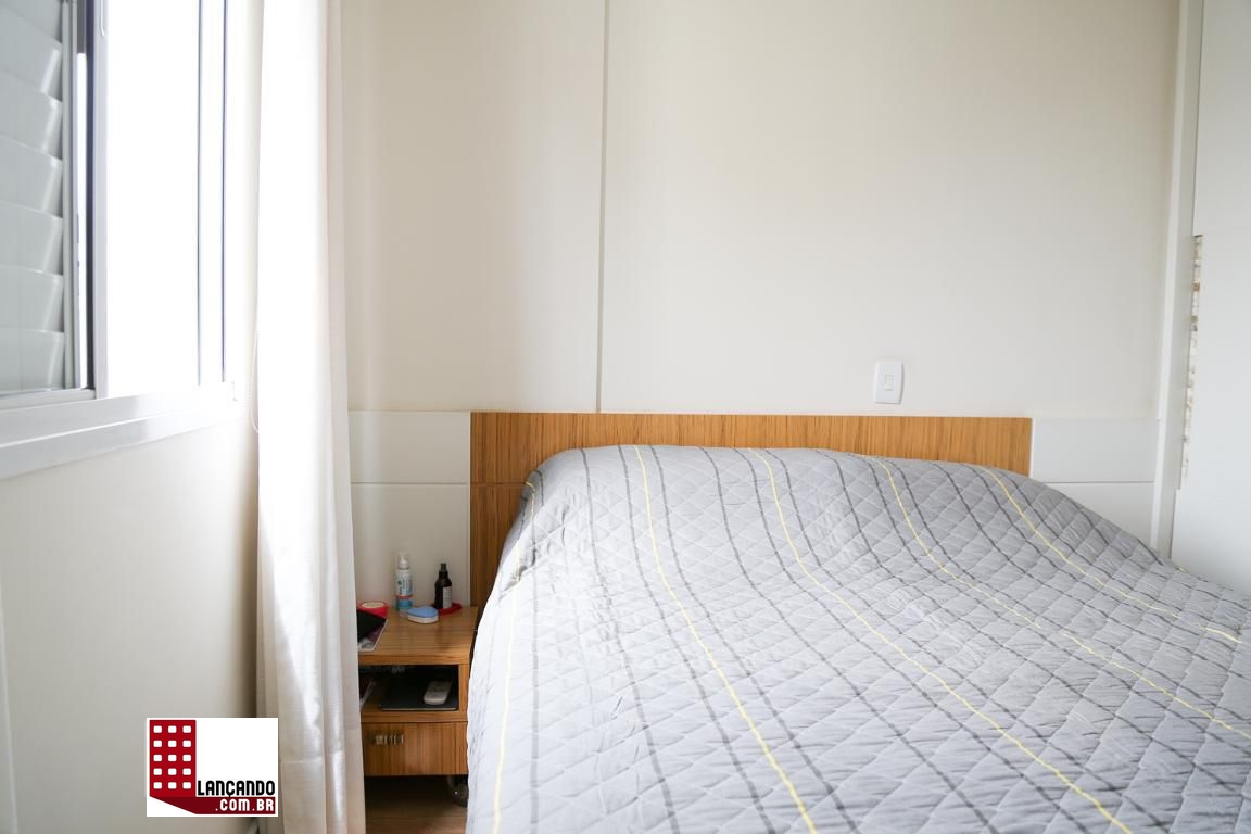 Apartamento à venda com 2 quartos, 62m² - Foto 10