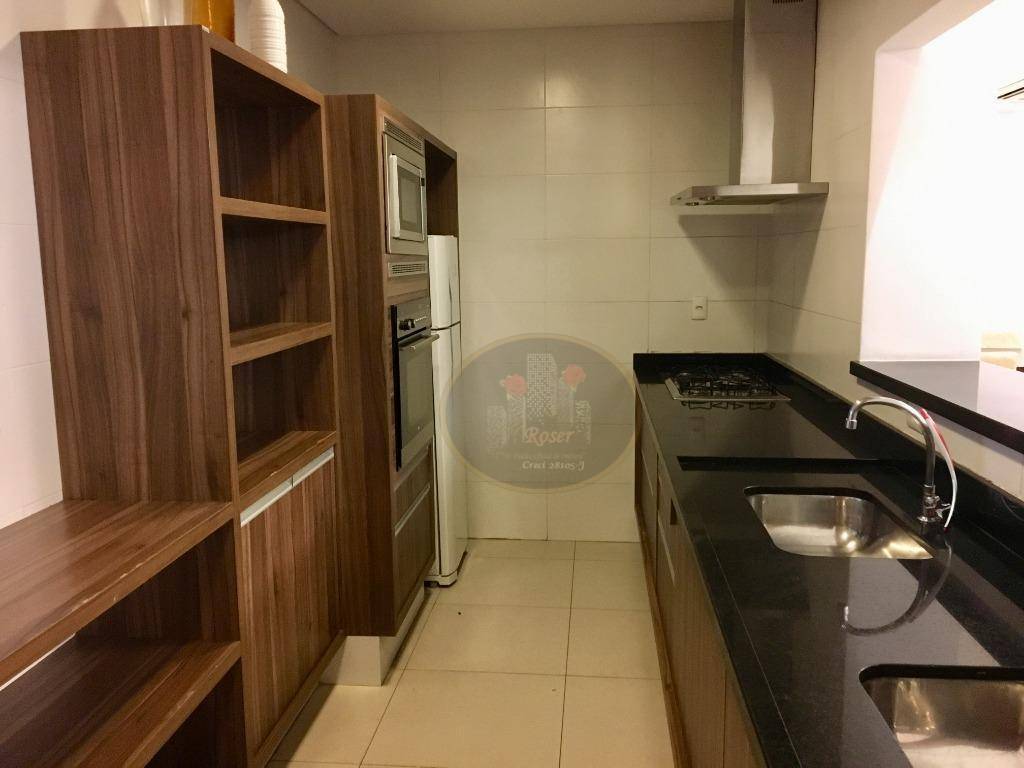 Apartamento à venda com 3 quartos, 178m² - Foto 13