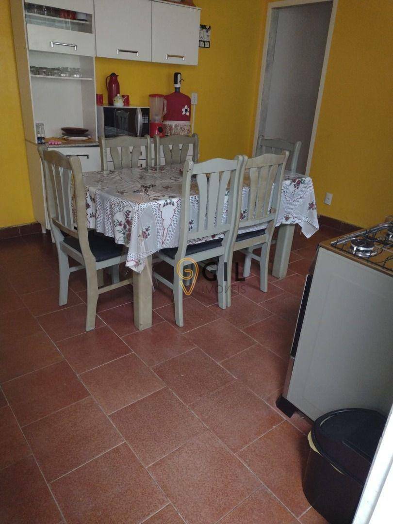 Casa à venda com 2 quartos, 80m² - Foto 5