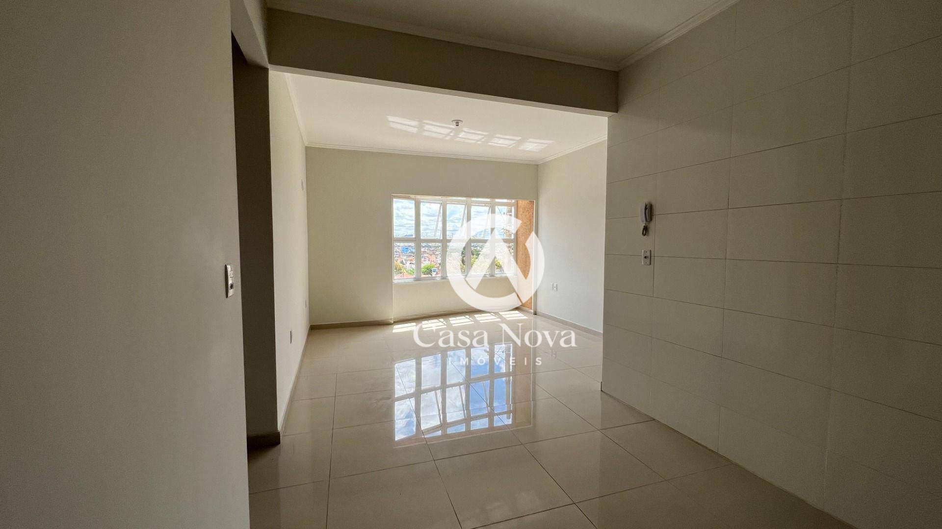 Apartamento à venda com 2 quartos, 75m² - Foto 4