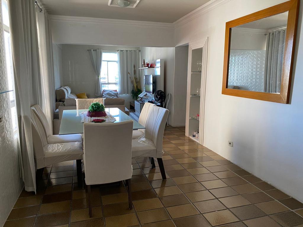 Apartamento à venda com 3 quartos, 110m² - Foto 1