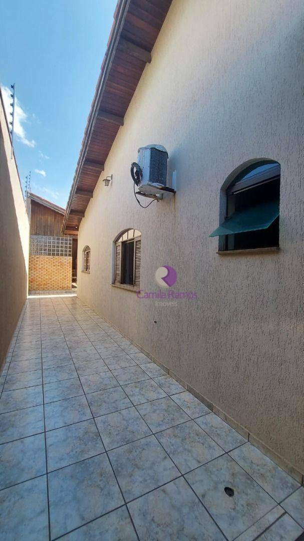 Casa à venda com 3 quartos, 212m² - Foto 52