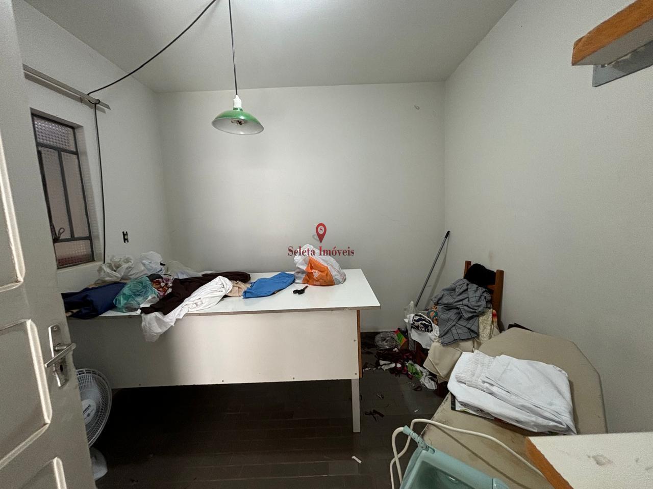 Casa à venda com 3 quartos, 200m² - Foto 18