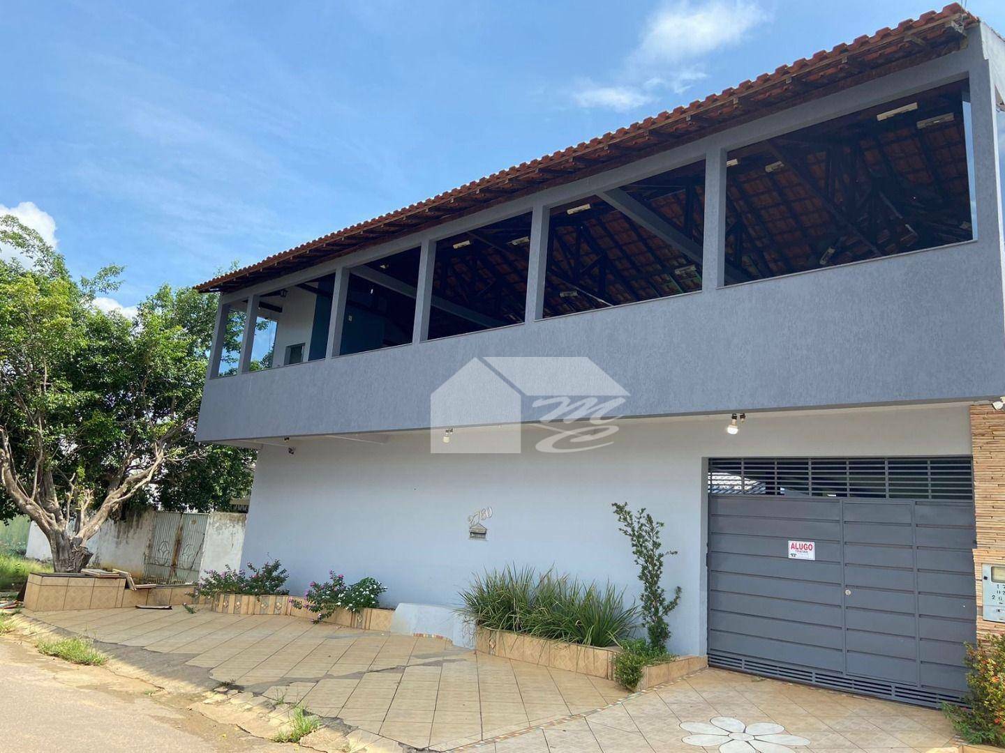 Casa à venda com 6 quartos, 550m² - Foto 3