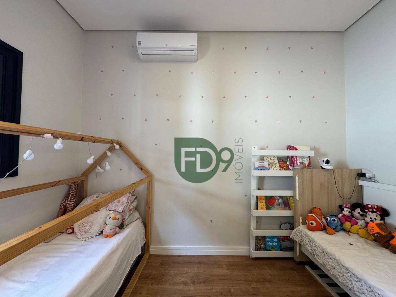 Casa à venda com 3 quartos, 148m² - Foto 12