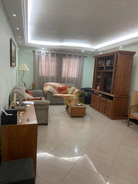 Sobrado à venda com 3 quartos, 120m² - Foto 2