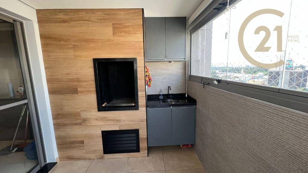 Apartamento à venda com 2 quartos, 67m² - Foto 3