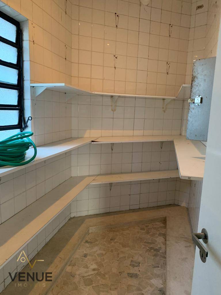 Sobrado à venda com 3 quartos, 231m² - Foto 6