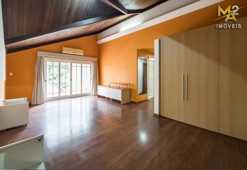 Casa à venda com 4 quartos, 1200m² - Foto 14