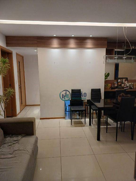 Apartamento à venda com 3 quartos, 101m² - Foto 8