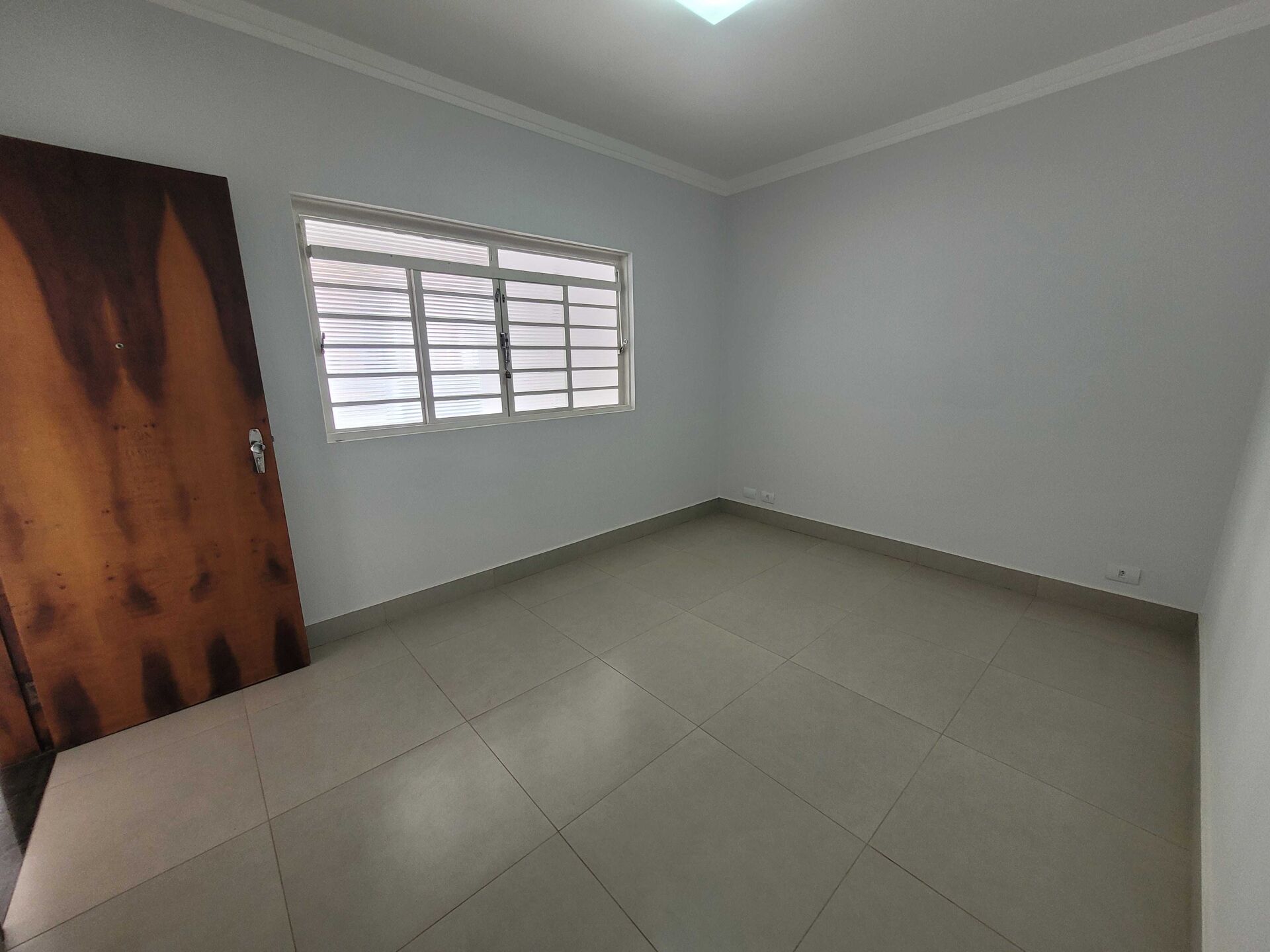 Casa à venda com 3 quartos, 140m² - Foto 3