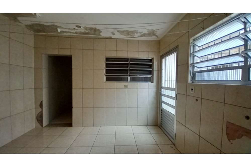 Casa de Condomínio à venda com 2 quartos, 180m² - Foto 18