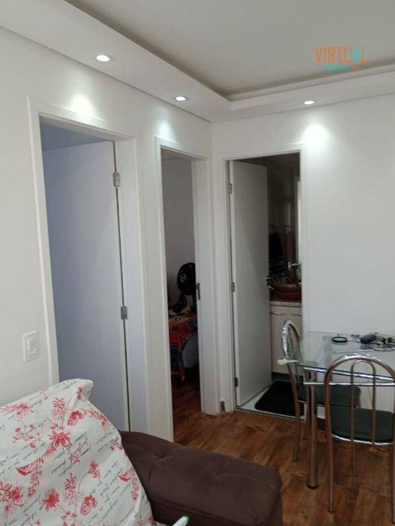 Apartamento à venda com 2 quartos, 43m² - Foto 9