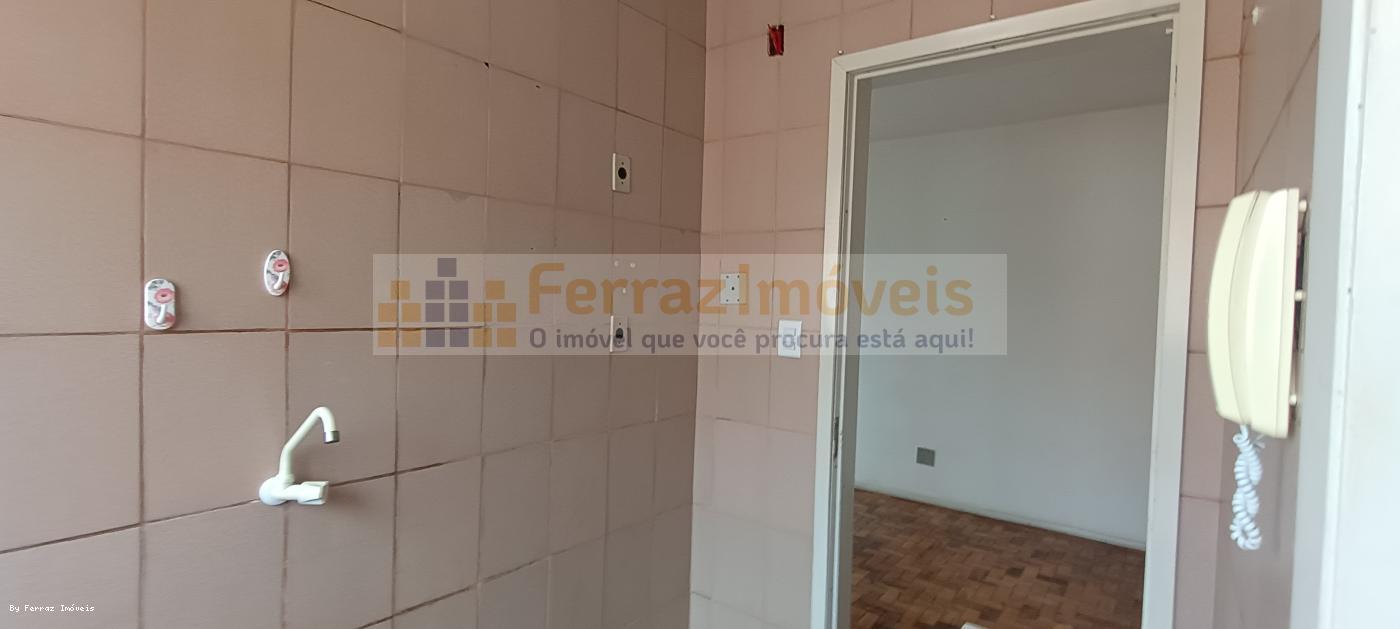 Apartamento à venda com 1 quarto, 37m² - Foto 32