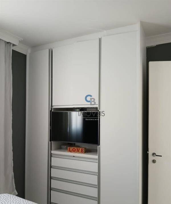 Apartamento à venda com 2 quartos, 61m² - Foto 10