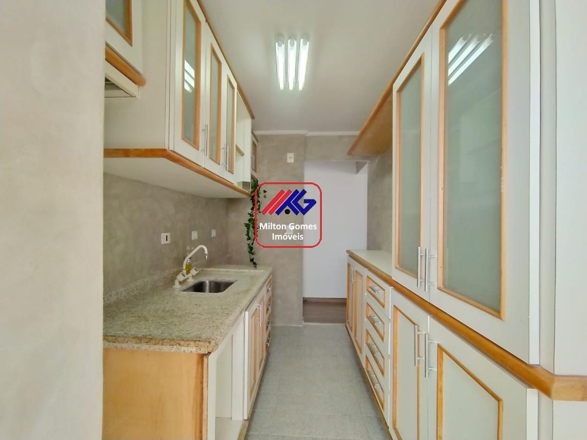 Apartamento à venda com 3 quartos, 70m² - Foto 5