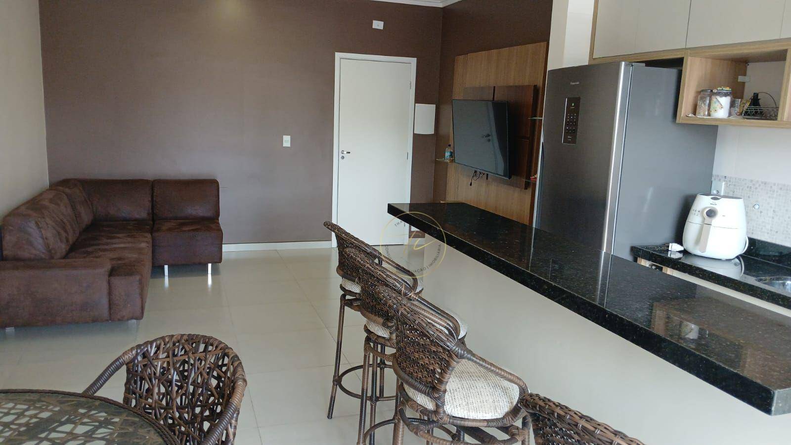 Apartamento à venda com 2 quartos, 69m² - Foto 4