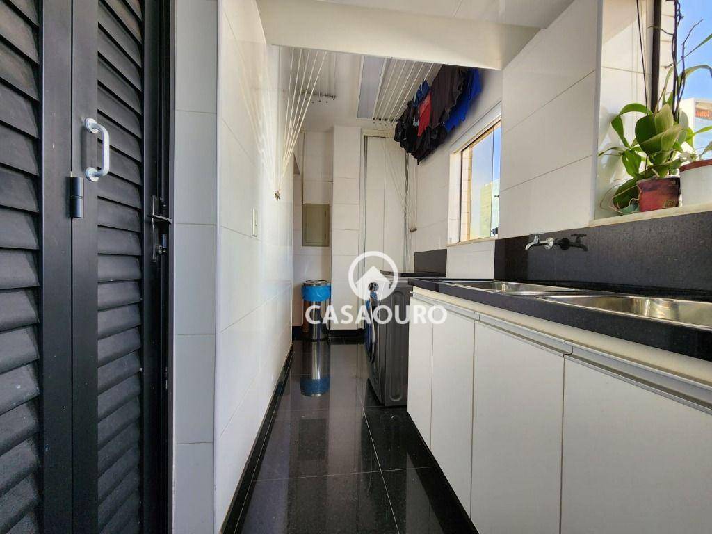 Apartamento à venda com 3 quartos, 113m² - Foto 19