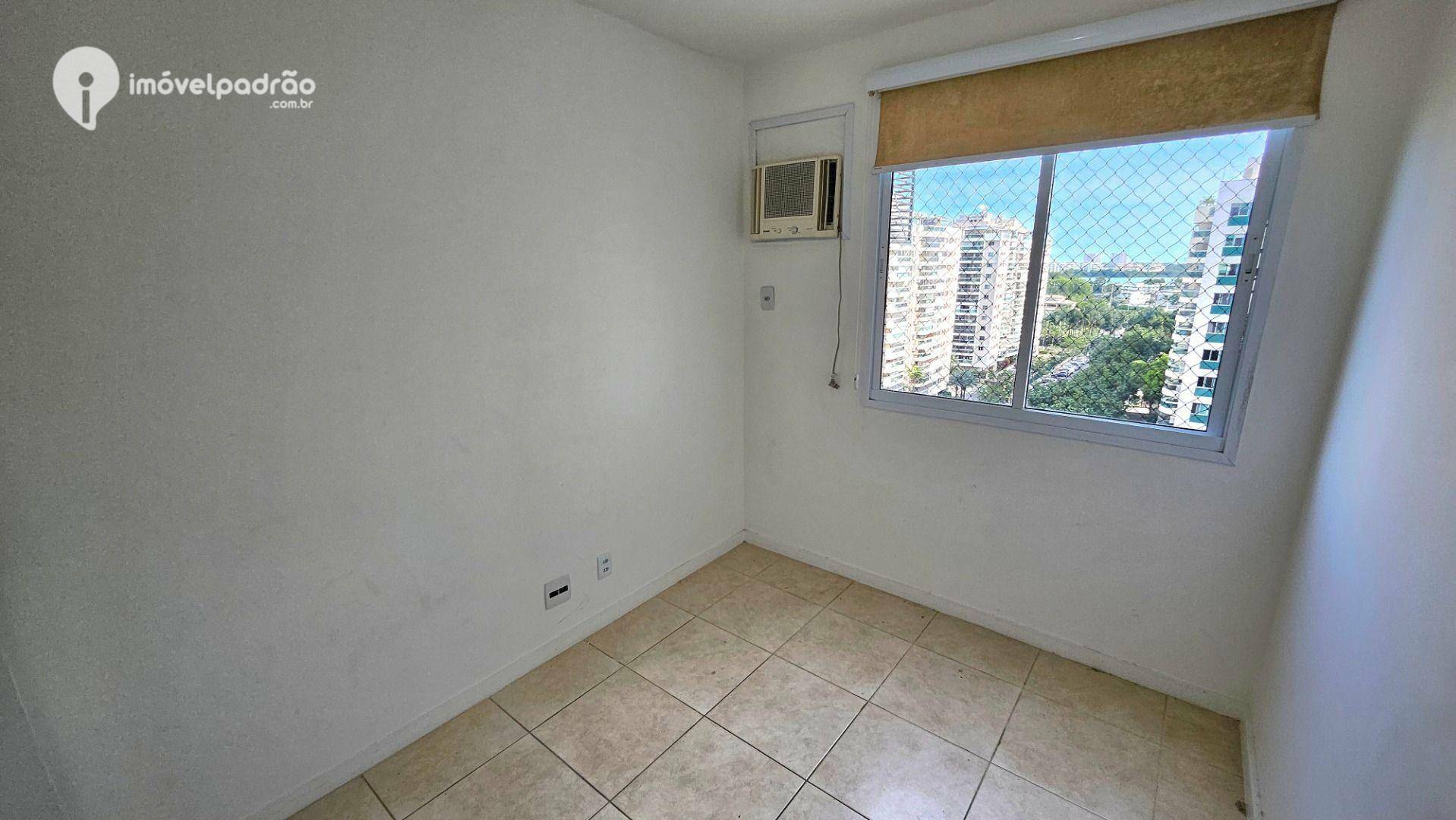 Apartamento para alugar com 2 quartos, 70m² - Foto 25