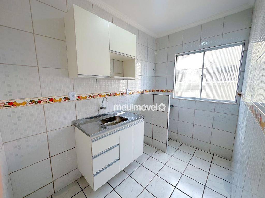 Apartamento à venda com 2 quartos, 43m² - Foto 5