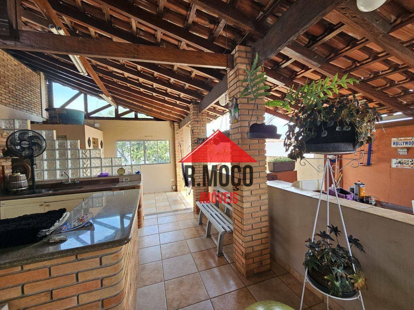 Casa à venda com 3 quartos, 180m² - Foto 39