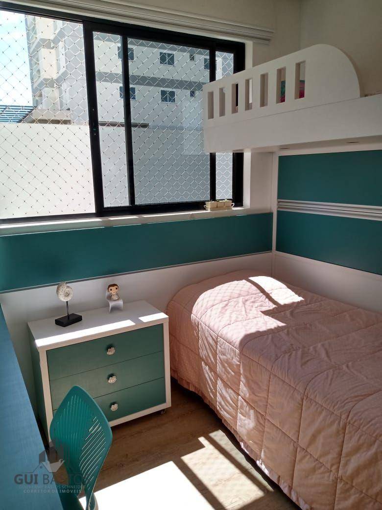 Apartamento à venda com 2 quartos, 80m² - Foto 3