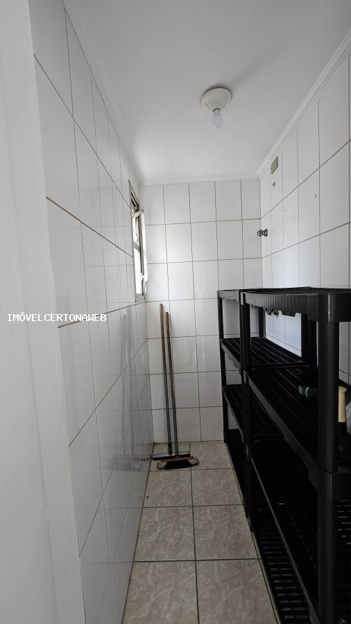 Apartamento à venda com 3 quartos, 74m² - Foto 10