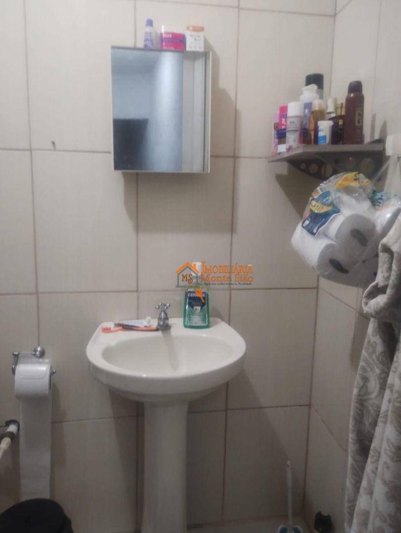 Sobrado à venda com 6 quartos, 200m² - Foto 12