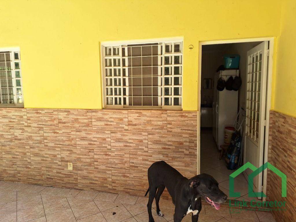 Chácara à venda com 3 quartos, 293m² - Foto 29