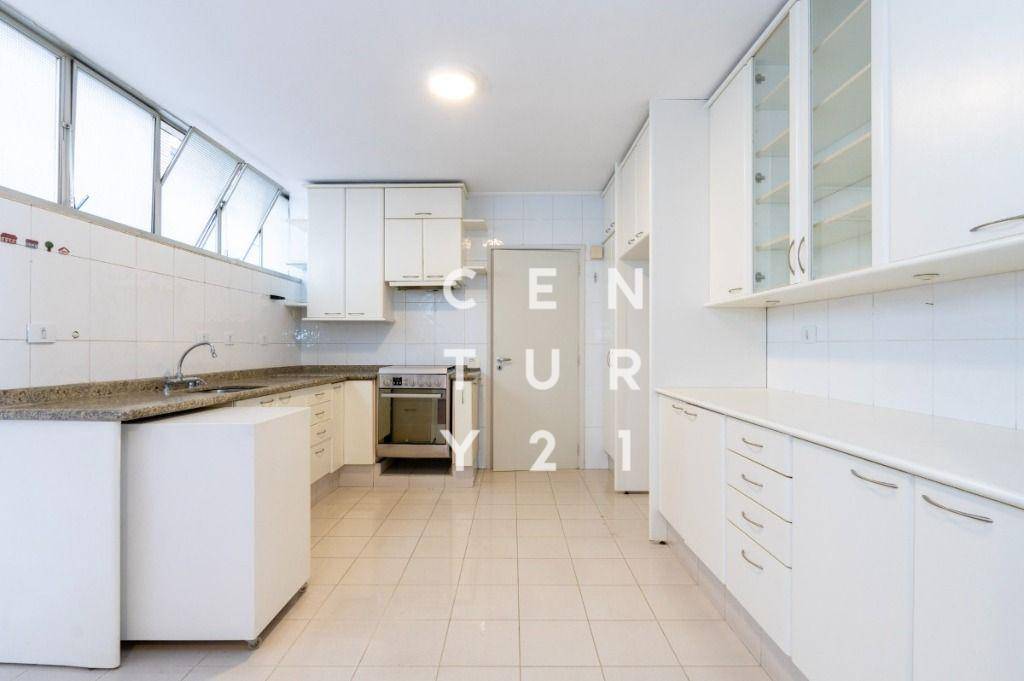 Apartamento à venda com 3 quartos, 170m² - Foto 10