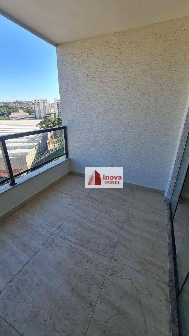 Apartamento à venda com 3 quartos, 104m² - Foto 6